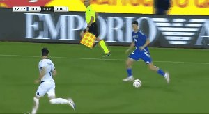 1717975952475073982.gif italy bosnia 6.gif